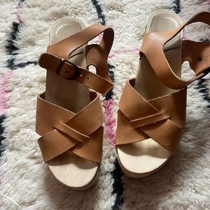 No. 6 Platform sandals. Tan. Size 38